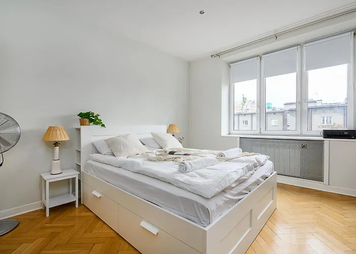 Apartment Shortstaypoland Dyminska B37 *