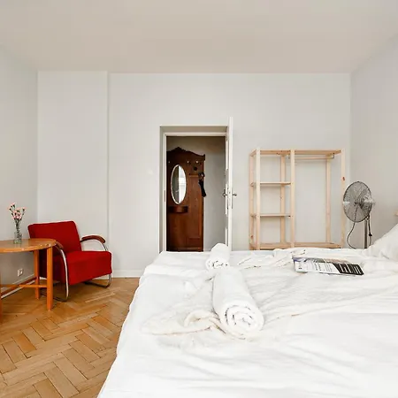 Apartment Shortstaypoland Dyminska B37 *